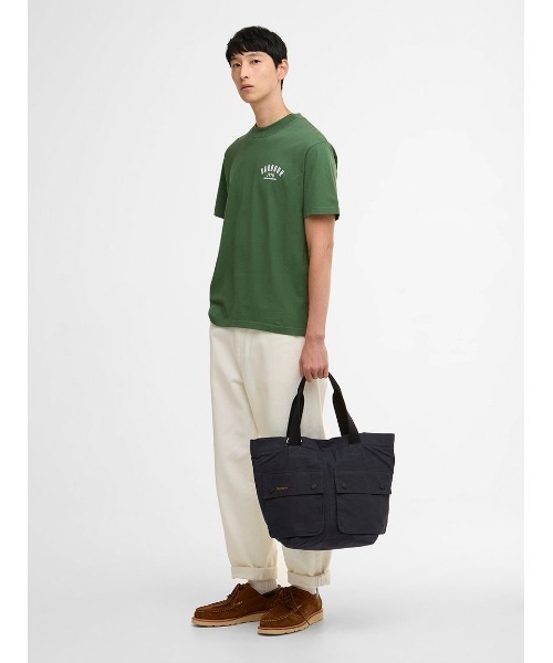 Barbour（バブアー）の「1976 グラフィック オーバーサイズTシャツ（Tシャツ/カットソー・メンズ・ホワイト/グリーン・42/40/38/36）」の6枚目の写真