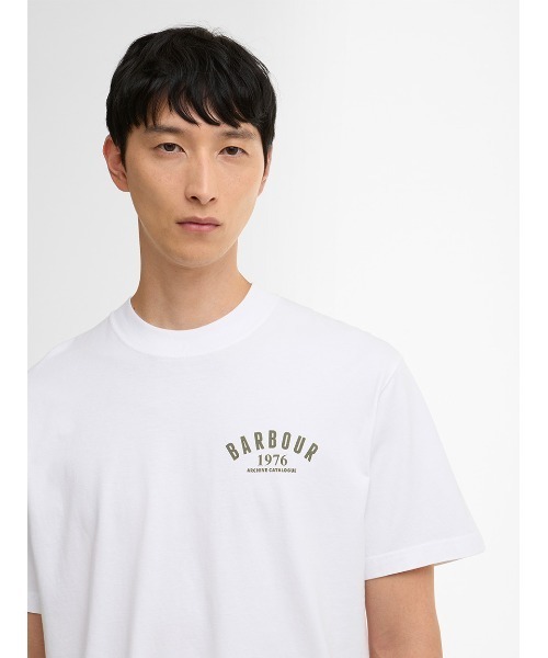 Barbour（バブアー）の「1976 グラフィック オーバーサイズTシャツ（Tシャツ/カットソー・メンズ・ホワイト/グリーン・42/40/38/36）」の14枚目の写真