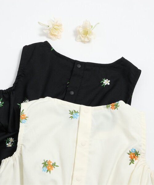 apres les cours（アプレレクール）の「フラワー刺繍ティアードベスト（その他トップス・キッズ・アイボリー/ブラック・140/130/120/110/100/90）」の10枚目の写真