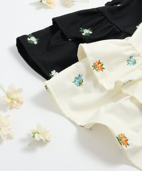 apres les cours（アプレレクール）の「フラワー刺繍ティアードベスト（その他トップス・キッズ・アイボリー/ブラック・140/130/120/110/100/90）」の11枚目の写真