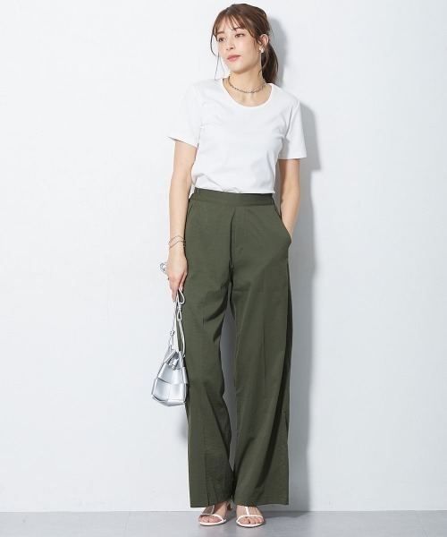 slattgir(スラットジール)の「高身長【読者モデルと一緒に作りました】ベーシックコンパクトカットソーTシャツ(トールサイズ)(Tシャツ/カットソー・レディース・ブラウン/オフホワイト/ブラック・T3L/TLL/TL/TM/T5L/T4L)」の5枚目の写真