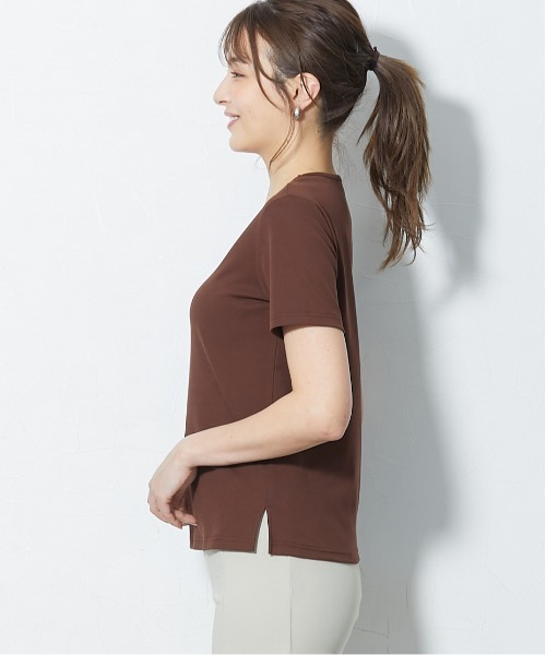 slattgir(スラットジール)の「高身長【読者モデルと一緒に作りました】ベーシックコンパクトカットソーTシャツ(トールサイズ)(Tシャツ/カットソー・レディース・ブラウン/オフホワイト/ブラック・T3L/TLL/TL/TM/T5L/T4L)」の17枚目の写真