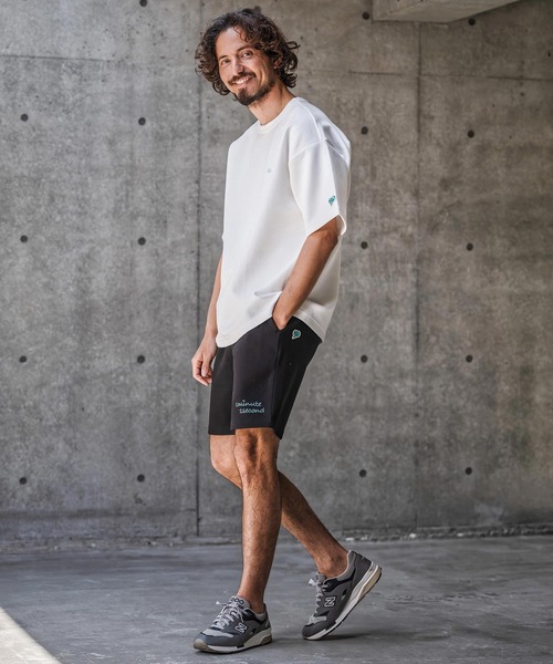 1minute 1second(ワンミニットワンセカンド)の「mt10279-cursive embroidery cardboard knit cut & sewn カットソー(1M26N230)(Tシャツ/カットソー・メンズ・ホワイト×ブルー/ブラック/ホワイト×ブラック・M/S/XL/L)」の7枚目の写真