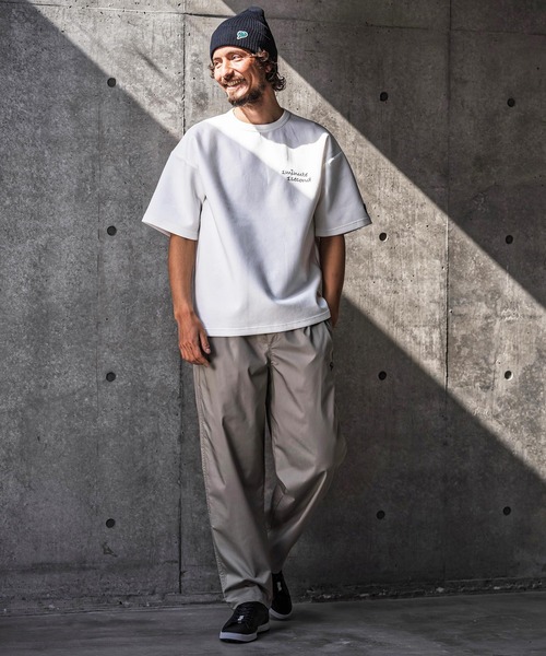 1minute 1second(ワンミニットワンセカンド)の「mt10279-cursive embroidery cardboard knit cut & sewn カットソー(1M26N230)(Tシャツ/カットソー・メンズ・ホワイト×ブルー/ブラック/ホワイト×ブラック・M/S/XL/L)」の12枚目の写真