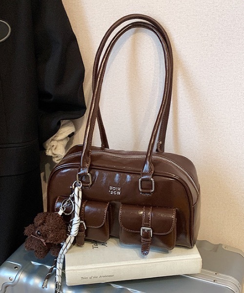 Teem Store(チームストア)の「スクエアアウトポケットショルダーバッグ/ハンドバッグ チャーム無し(ショルダーバッグ・レディース・ダークブラウン/ブラウン/ブラック・F)」の16枚目の写真