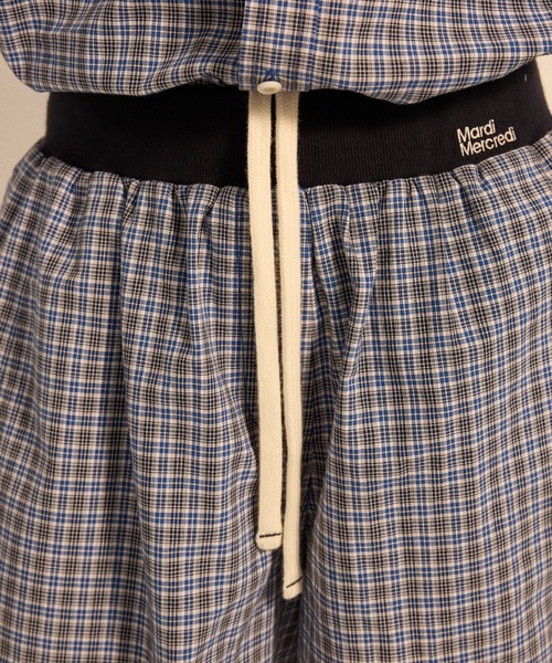 Mardi Mercredi(マルディメクルディ)の「COTTON SHORTS CHECK CONTRAST WAISTBAND / コットン ショートパンツ チェック コントラスト ウエストバンド(その他パンツ・レディース・ブルー/ネイビー・FREE)」の10枚目の写真