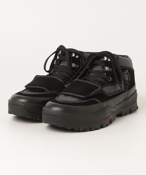 VANS(バンズ)の「MTE MOUNTAIN MID GORE-TEX(スニーカー・メンズ・ブラック・28.5cm/28.0cm/27.5cm/27.0cm/26.5cm/26.0cm)」の1枚目の写真
