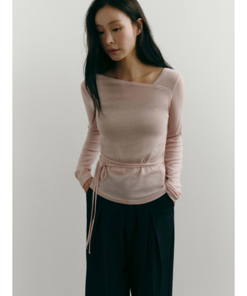 Yuje(ユジェ)の「LOE NECK TOP (Pink, 2size)(Tシャツ/カットソー・レディース・その他・SMALL/MEDIUM)」の2枚目の写真