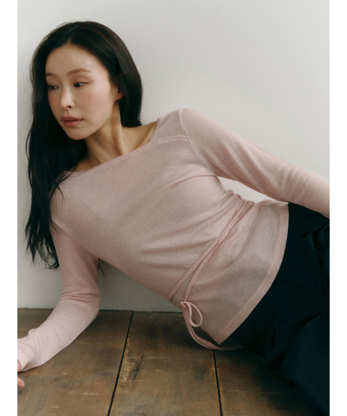 Yuje(ユジェ)の「LOE NECK TOP (Pink, 2size)(Tシャツ/カットソー・レディース・その他・SMALL/MEDIUM)」の4枚目の写真