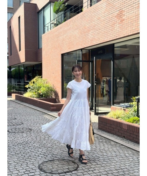 Day and Grade(デイアンドグレイド)の「【前田ゆかセレクト】フレアシルエット ティアードワンピース(ドレス・レディース・ホワイト・FREE)」の8枚目の写真