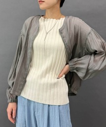 ふんわり柔らか　シアーブルゾン
