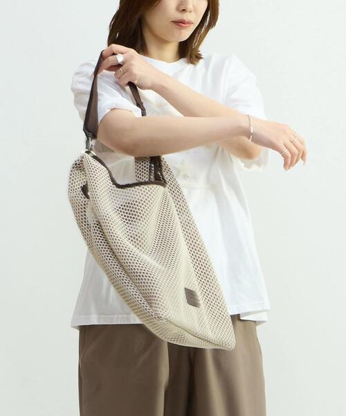 CONVERSE TOKYO（コンバーストウキョウ）の「2WAY MESH SHOPPING TOTE BAG（トートバッグ・レディース・ベージュ/ブラック/グレー・FREE）」の9枚目の写真