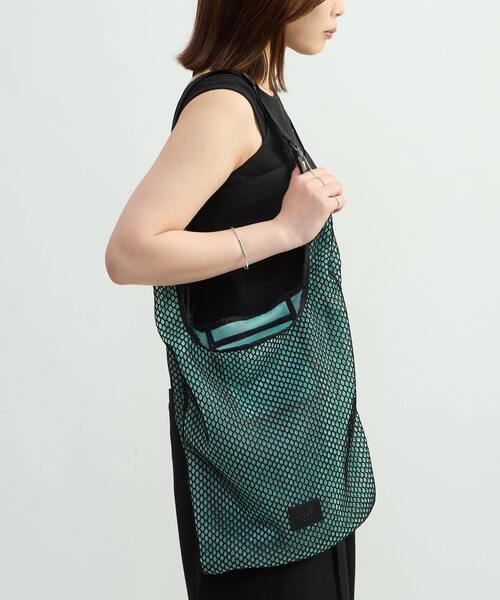 CONVERSE TOKYO（コンバーストウキョウ）の「2WAY MESH SHOPPING TOTE BAG（トートバッグ・レディース・ベージュ/ブラック/グレー・FREE）」の14枚目の写真