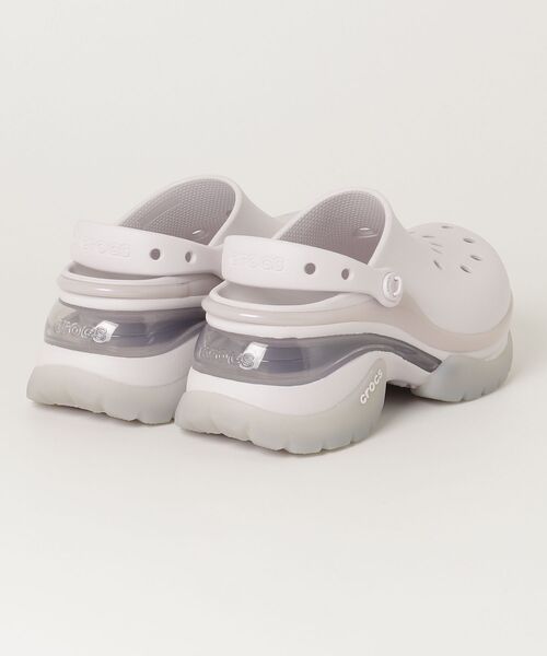 crocs(クロックス)の「crocs Super Bae Clog / クロックス スーパー ベイ クロッグ(サンダル・レディース・ライトピンク・24.0cm/23.0cm/22.0cm)」の2枚目の写真