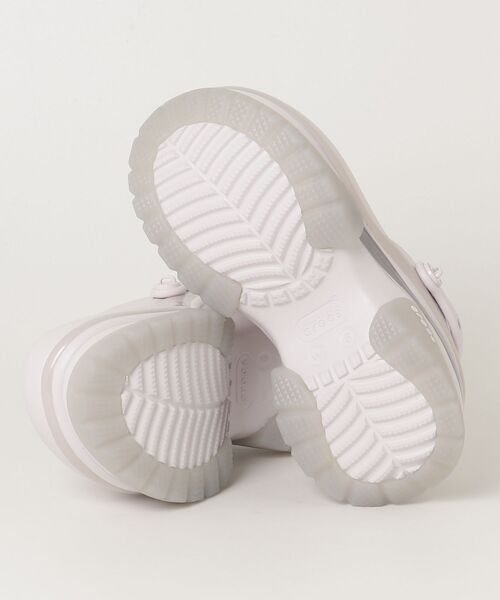 crocs(クロックス)の「crocs Super Bae Clog / クロックス スーパー ベイ クロッグ(サンダル・レディース・ライトピンク・24.0cm/23.0cm/22.0cm)」の3枚目の写真