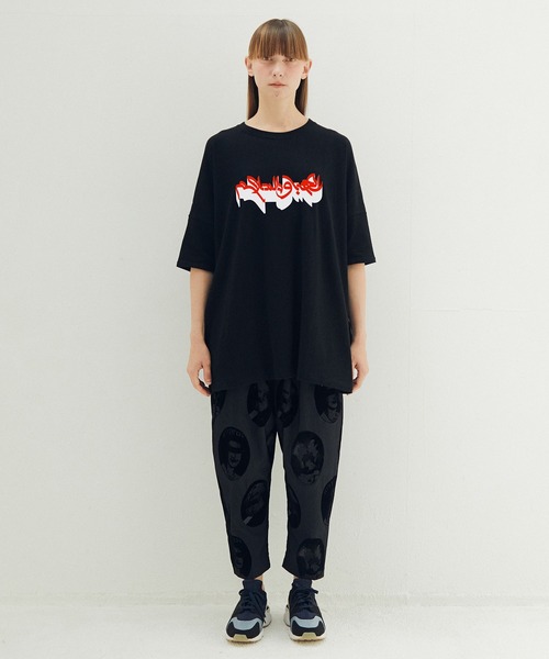 STOF(ストフ)の「ARABIC L&P Tee(Tシャツ/カットソー・メンズ・カーキ/ブラック/ホワイト・M/S)」の6枚目の写真