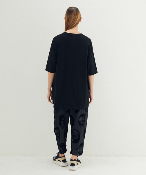 STOF(ストフ)の「ARABIC L&P Tee(Tシャツ/カットソー・メンズ・カーキ/ブラック/ホワイト・M/S)」の7枚目の写真