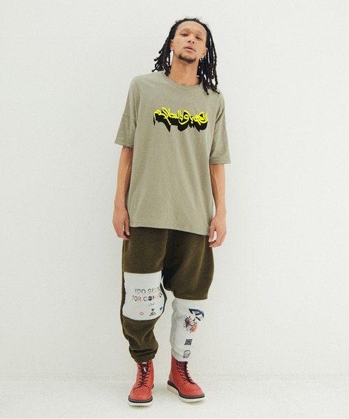STOF(ストフ)の「ARABIC L&P Tee(Tシャツ/カットソー・メンズ・カーキ/ブラック/ホワイト・M/S)」の8枚目の写真