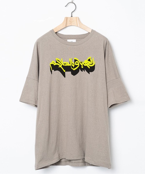 STOF(ストフ)の「ARABIC L&P Tee(Tシャツ/カットソー・メンズ・カーキ/ブラック/ホワイト・M/S)」の10枚目の写真