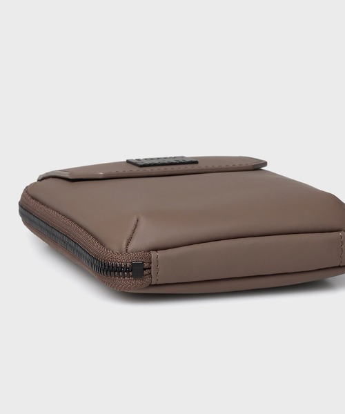 Paul Smith（ポールスミス）の「モダンスタイル フォンポシェット【363003 N240S】（ショルダーバッグ・メンズ・グレイッシュベージュ/カーキ/ブラック・FREE）」の7枚目の写真