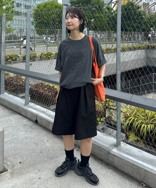 CIAOPANIC TYPY（チャオパニックティピー）の「【UNISEX】【プラスサイズあり】スクエア総刺繍ロゴTシャツ（Tシャツ/カットソー・レディース・オレンジ/ミント/ホワイト/ブルー/チャコールグレー/グレー・XX-LARGE/LARGE/MEDIUM）」の15枚目の写真