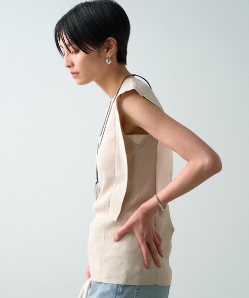 LOUNGEDRESS(ラウンジドレス)の「サイドフラップニット(ニット/セーター・レディース・ブラック/キャメル/ホワイト系その他・FREE)」の8枚目の写真