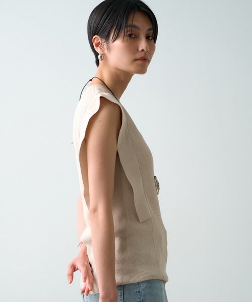 LOUNGEDRESS(ラウンジドレス)の「サイドフラップニット(ニット/セーター・レディース・ブラック/キャメル/ホワイト系その他・FREE)」の10枚目の写真
