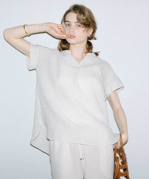 coca(coca)(コカ)の「とろみサッカースキッパーシャツ(シャツ/ブラウス・レディース・ベージュ/ブルー・L/M/S/XL)」の7枚目の写真