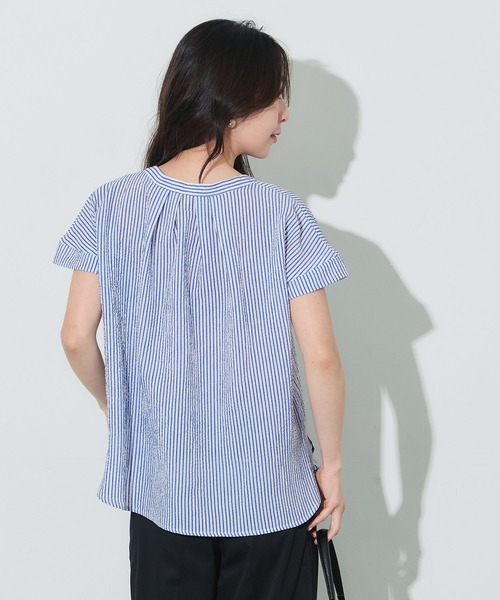 coca(coca)(コカ)の「とろみサッカースキッパーシャツ(シャツ/ブラウス・レディース・ベージュ/ブルー・L/M/S/XL)」の12枚目の写真