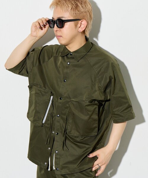 B-DAY STORE(ビーデイストア)の「【B-DAY STORE】ビックポケットシャツ ユニセックス(シャツ/ブラウス・レディース・ネイビー/カーキ・0)」の4枚目の写真