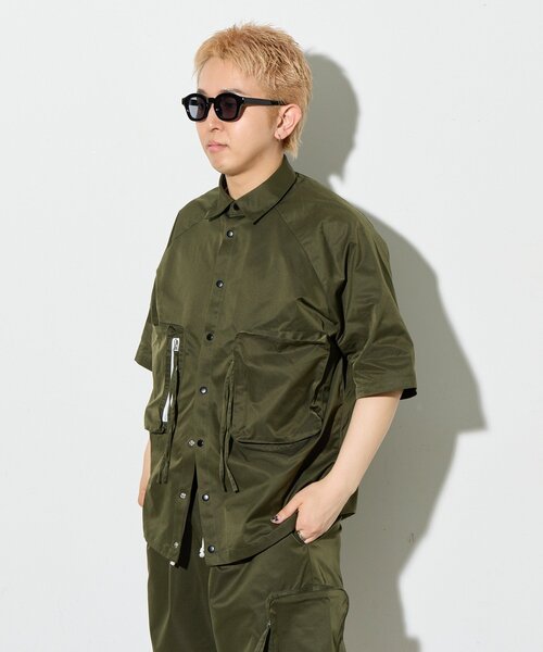 B-DAY STORE(ビーデイストア)の「【B-DAY STORE】ビックポケットシャツ ユニセックス(シャツ/ブラウス・レディース・ネイビー/カーキ・0)」の6枚目の写真