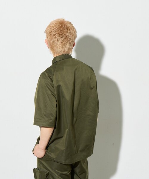 B-DAY STORE(ビーデイストア)の「【B-DAY STORE】ビックポケットシャツ ユニセックス(シャツ/ブラウス・レディース・ネイビー/カーキ・0)」の7枚目の写真