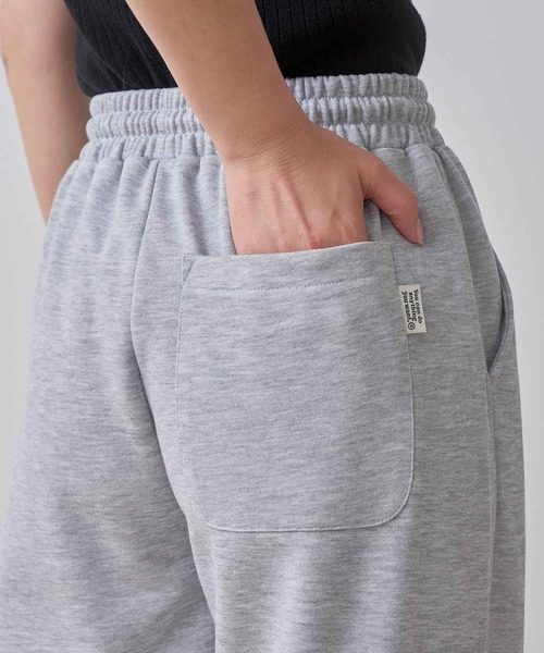 laulea(ラウレア)の「吸水速乾バレルレッグスエットパンツ スウェット 裏毛 裾絞り(スウェットパンツ・レディース・ブラック/ライトグレー/グレー・M/L)」の10枚目の写真