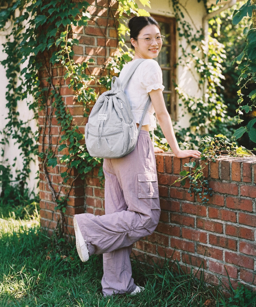 MASMARULEZ（マスマルールズ）の「[INT] Pumpkin mini backpack_Light gray（バックパック/リュック・レディース・その他・FREE）」の3枚目の写真