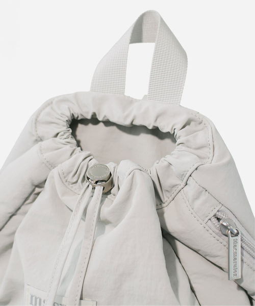 MASMARULEZ（マスマルールズ）の「[INT] Pumpkin mini backpack_Light gray（バックパック/リュック・レディース・その他・FREE）」の6枚目の写真