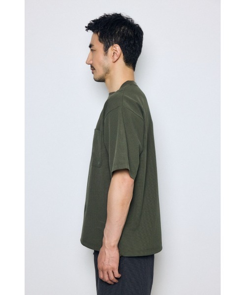 AZUL by moussy(アズールバイマウジー)の「テックジャガードアクショントップス(Tシャツ/カットソー・メンズ・ブラウン/ブラック/カーキ・MEDIUM/LARGE)」の8枚目の写真