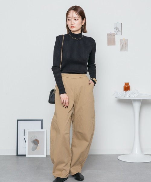 MARAI(マーライ)の「ストレッチツイルカーブパンツ(その他パンツ・レディース・ブラック/ベージュ/カーキ・LL/3L/4L/M/L)」の5枚目の写真