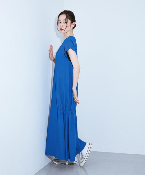 LAKOLE(ラコレ)の「ワッフルギャザーワンピース / 861808(ワンピース・レディース・ブルー/ブラウン/ベージュ/ブラック・FREE)」の6枚目の写真