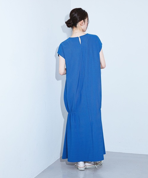 LAKOLE(ラコレ)の「ワッフルギャザーワンピース / 861808(ワンピース・レディース・ブルー/ブラウン/ベージュ/ブラック・FREE)」の7枚目の写真