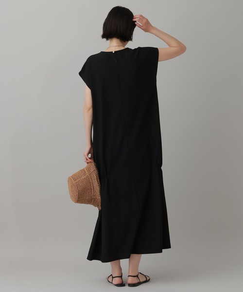 LAKOLE(ラコレ)の「ワッフルギャザーワンピース / 861808(ワンピース・レディース・ブルー/ブラウン/ベージュ/ブラック・FREE)」の13枚目の写真