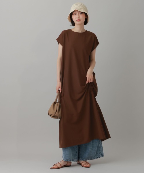 LAKOLE(ラコレ)の「ワッフルギャザーワンピース / 861808(ワンピース・レディース・ブルー/ブラウン/ベージュ/ブラック・FREE)」の15枚目の写真
