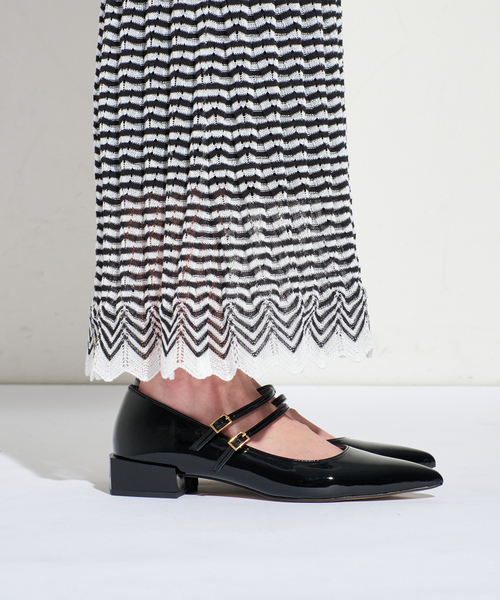 GRISE（グリーズ）の「《WEB+一部店舗限定》GRISE3cmポインテッドダブルストラップメリージェーン（パンプス・レディース・ブラック/ブラウン/ボルドー・25cm/24.5cm/24cm/23.5cm/23cm/22cm/22.5cm）」の10枚目の写真