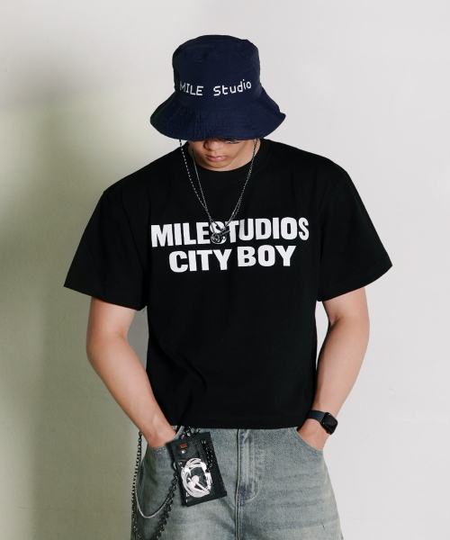 THE MILE(ザマイル)の「マイルススタジオ シティボーイ クロップクルーネック_BLACK(Tシャツ/カットソー・メンズ・その他・SMALL/MEDIUM/LARGE/X-LARGE)」の1枚目の写真