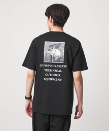 【海外限定】レア THE NORTH FACE BLOOM プリントTシャツ セール】THE NORTH FACE/ザ・ノース・フェイス Tシャツ/カットソー