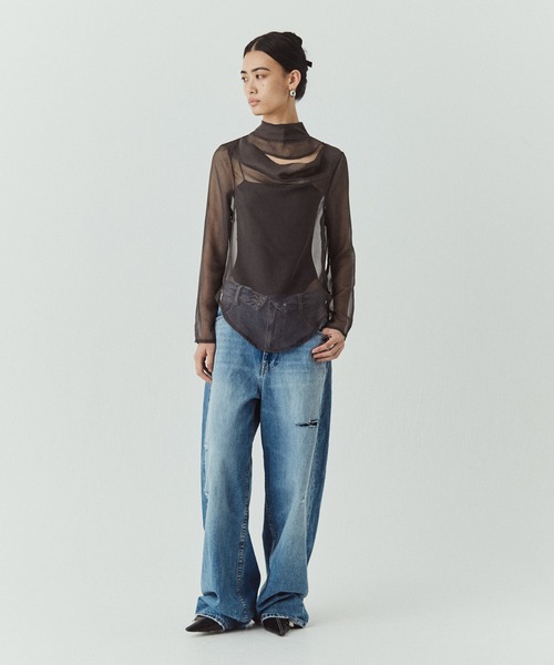 kiehtova(キエトヴァ)の「【kiehtova】FLUID SHEER MOCKNECK TOPS/フルイドシアーモックネックトップス KTWR71(Tシャツ/カットソー・レディース・グレー/ブラウン/ブラック・FREE)」の6枚目の写真