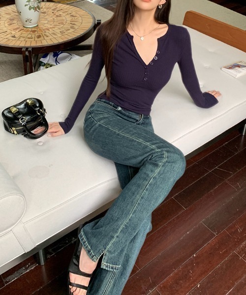 LUCPY(ラクピー)の「美脚ストレートウォッシュデニムパンツ(デニムパンツ・レディース・ブルー・SMALL/MEDIUM/LARGE)」の6枚目の写真