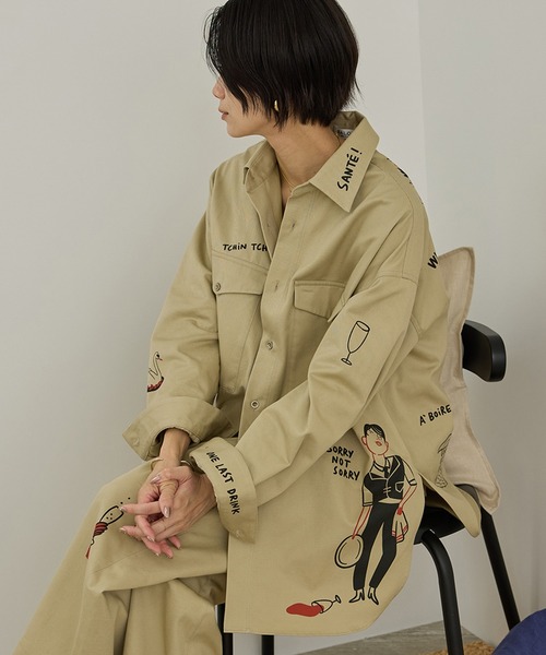 SALON adam et rope'(サロン アダム エ ロペ)の「【Camille de Cussac by SALON】アートプリントオーバーシャツ / セットアップ対応(シャツ/ブラウス・レディース・ベージュ・FREE)」の9枚目の写真