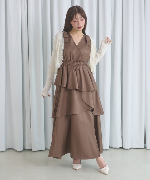 Ambre Neige(アンブルネージュ)の「shoulder ribbon dress / ショルダーリボンワンピース(ワンピース・レディース・ブラック/モカ/アイボリー・FREE)」の5枚目の写真