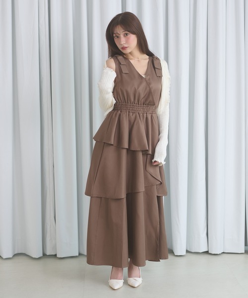 Ambre Neige(アンブルネージュ)の「shoulder ribbon dress / ショルダーリボンワンピース(ワンピース・レディース・ブラック/モカ/アイボリー・FREE)」の6枚目の写真
