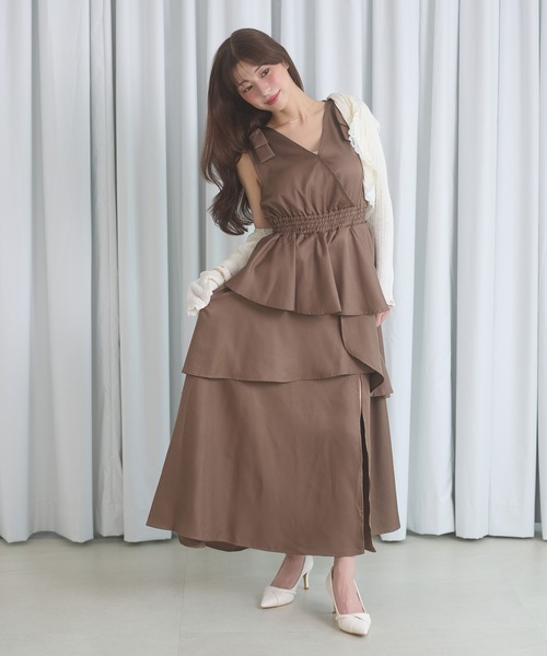 Ambre Neige(アンブルネージュ)の「shoulder ribbon dress / ショルダーリボンワンピース(ワンピース・レディース・ブラック/モカ/アイボリー・FREE)」の7枚目の写真